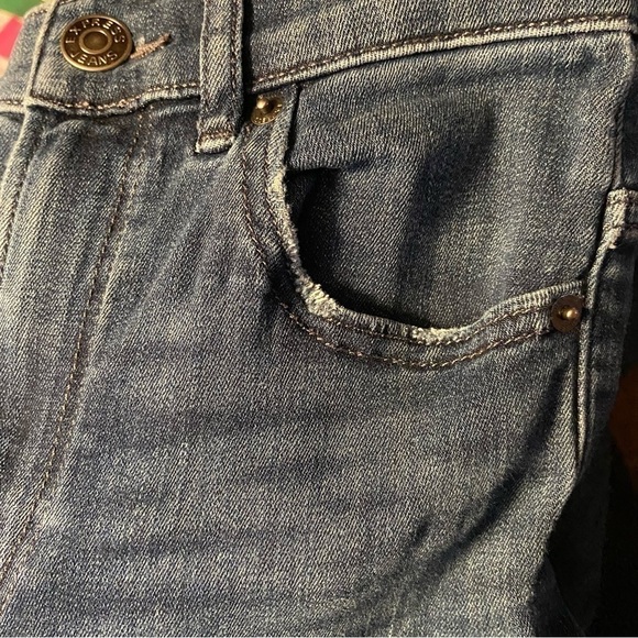 EXPRESS Jeans Super High Rise Legging With Rivets And 12” Rise. Calf Lace Accent - Picture 7 of 10